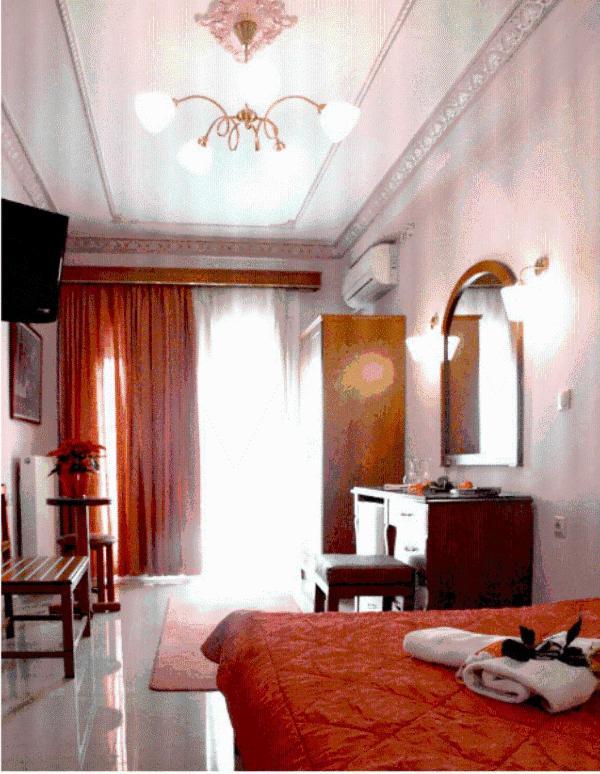 Hotel Avra Kardítsa エクステリア 写真